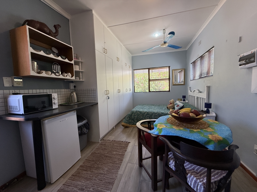 3 Bedroom Property for Sale in Stilbaai Wes Western Cape